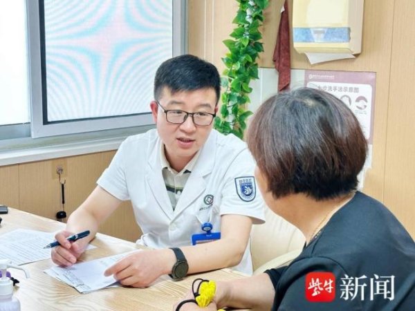忠琦配资 22岁小伙一日排便8次确诊结肠癌 不良习惯成“元凶”